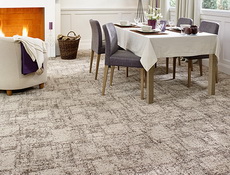 地毯是一种高档的地面装饰品